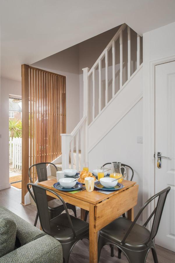 Tradewinds Villa Camber Kültér fotó