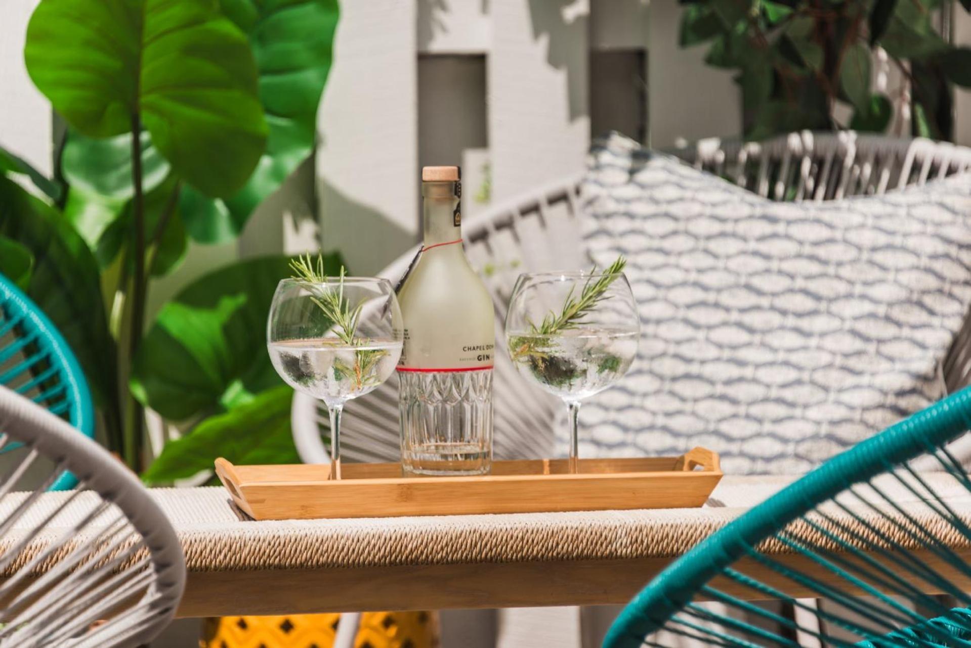 Tradewinds Villa Camber Kültér fotó
